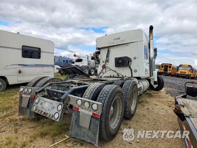Trzecie zdjęcie samochodu z tyłu: 2018 KENWORTH W900 SEMI TRUCK VIN:1XKWD49X3JJ193363 - miniatura