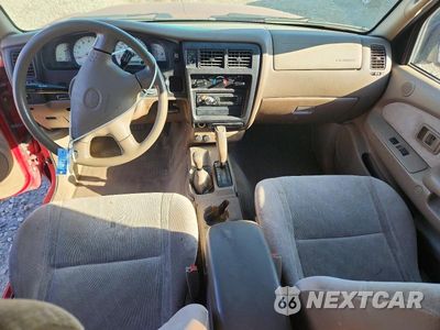 Zdjęcie 8 z 12 samochodu: 2003 TOYOTA TACOMA V6 VIN:5TEWN72N73Z263877 - miniatura