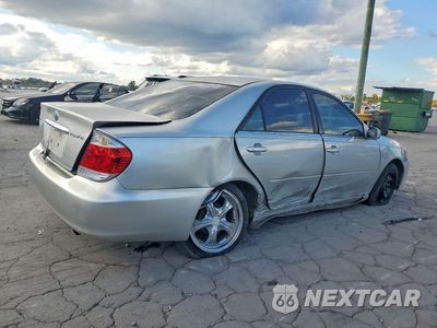 Trzecie zdjęcie samochodu z tyłu: 2005 TOYOTA CAMRY LE VIN:4T1BE32K85U076894 - miniatura