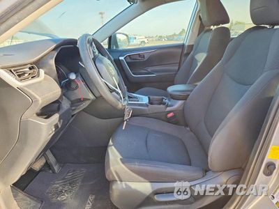 Zdjęcie 7 z 13 samochodu: 2020 TOYOTA RAV4 LE VIN:2T3H1RFV5LC058999 - miniatura