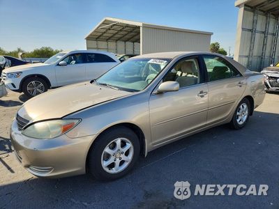 2002 TOYOTA CAMRY LE 4T1BE30K62U025862 - główne zdjęcie licytacji z USA - miniatura