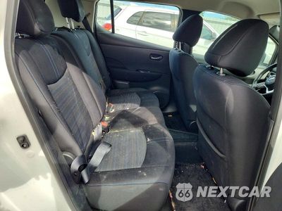 Zdjęcie 10 z 12 samochodu: 2019 NISSAN LEAF S VIN:1N4AZ1CP8KC306606 - miniatura