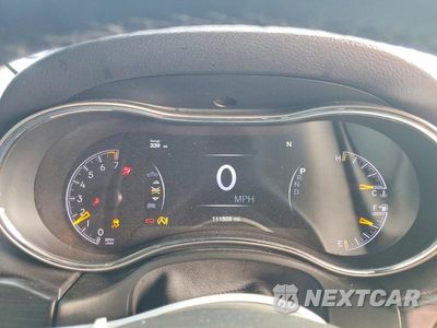 Zdjęcie 9 z 13 samochodu: 2021 JEEP GRAND CHEROKEE LAREDO VIN:1C4RJEAG5MC624720 - miniatura