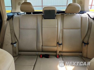 Zdjęcie 10 z 14 samochodu: 2011 MERCEDES-BENZ GLK 350 VIN:WDCGG5GB6BF601955 - miniatura
