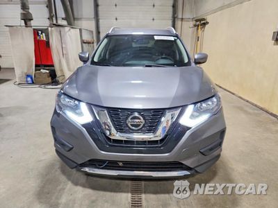 Piąte zdjęcie samochodu w środku: 2019 NISSAN ROGUE SV VIN:KNMAT2MV9KP547436 - miniatura