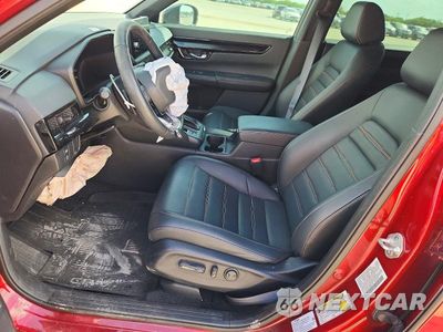 Zdjęcie 7 z 12 samochodu: 2025 HONDA CR-V SPORT TOURING VIN:7FARS6H97SE091770 - miniatura