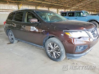 Czwarte zdjęcie samochodu z boku: 2019 NISSAN PATHFINDER SL VIN:5N1DR2MN9KC598238 - miniatura