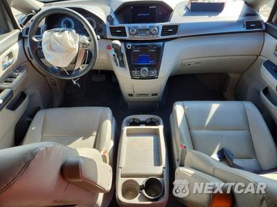 Zdjęcie 8 z 14 samochodu: 2017 HONDA ODYSSEY EXL VIN:5FNRL5H62HB003192 - miniatura