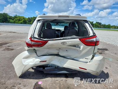 Zdjęcie 6 z 13 samochodu: 2020 TOYOTA SIENNA XLE 8-PASSENGER VIN:5TDYZ3DC4LS086736 - miniatura