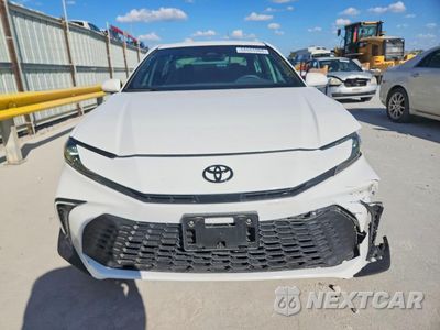 Piąte zdjęcie samochodu w środku: 2025 TOYOTA CAMRY SE VIN:4T1DAACK4SU145194 - miniatura