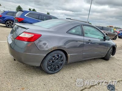 Trzecie zdjęcie samochodu z tyłu: 2010 HONDA CIVIC LX VIN:2HGFG1B64AH520018 - miniatura