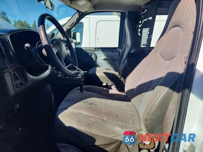 Zdjęcie 7 z 13 samochodu: 2007 CHEVROLET EXPRESS G3500 VIN:1GCHG35U671175028 - miniatura
