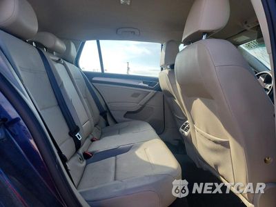 Zdjęcie 10 z 12 samochodu: 2015 VOLKSWAGEN GOLF VIN:3VW217AU5FM093861 - miniatura