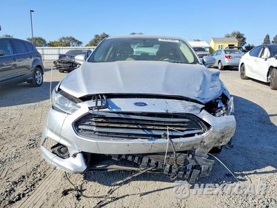 Piąte zdjęcie samochodu w środku: 2016 FORD FUSION SE HYBRID VIN:3FA6P0LU7GR304737 - miniatura
