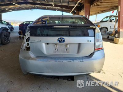 Zdjęcie 6 z 12 samochodu: 2011 TOYOTA PRIUS THREE VIN:JTDKN3DU7B5250558 - miniatura