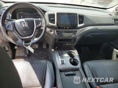 Zdjęcie 8 z 13 samochodu: 2020 HONDA RIDGELINE RTL VIN:5FPYK3F51LB028212 - miniatura