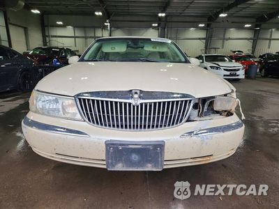 Piąte zdjęcie samochodu w środku: 2002 LINCOLN CONTINENTAL VIN:1LNHM97V92Y697536 - miniatura