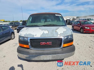 Piąte zdjęcie samochodu w środku: 2003 GMC SAVANA G3500 VIN:1GJHG39U731227666 - miniatura