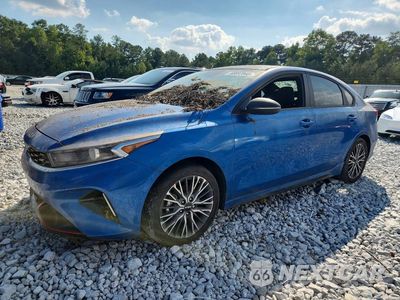 2024 KIA FORTE GT LINE 3KPF54AD9RE735679 - główne zdjęcie licytacji z USA - miniatura