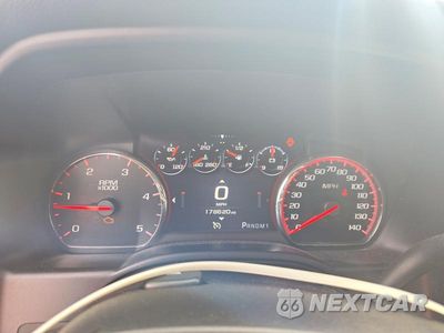 Zdjęcie 9 z 13 samochodu: 2015 GMC SIERRA K3500 DENALI VIN:1GT424E8XFF157252 - miniatura