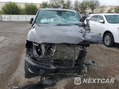 Piąte zdjęcie samochodu w środku: 2020 RAM 1500 BIG HORN/LONE STAR VIN:1C6RREFT9LN105534 - miniatura