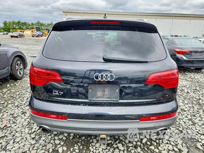Zdjęcie 6 z 13 samochodu: 2013 AUDI Q7 PREMIUM PLUS VIN:WA1LGAFE4DD011030 - miniatura