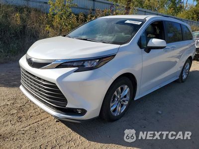 2026 TOYOTA SIENNA XLE 7-PASSENGER 5TDYSKFC0TS282426 - główne zdjęcie licytacji z USA - miniatura
