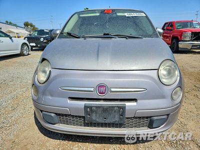 Piąte zdjęcie samochodu w środku: 2015 FIAT 500 POP VIN:3C3CFFARXFT615571 - miniatura