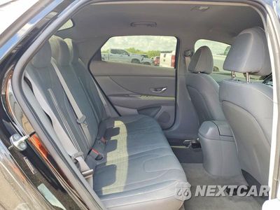 Zdjęcie 10 z 12 samochodu: 2023 HYUNDAI ELANTRA SEL VIN:5NPLS4AGXPH111744 - miniatura
