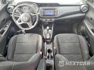 Zdjęcie 8 z 12 samochodu: 2021 NISSAN KICKS S VIN:3N1CP5BV3ML489942 - miniatura