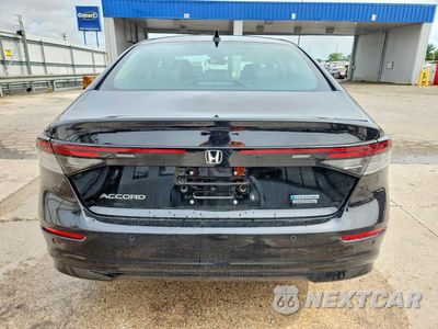Zdjęcie 6 z 12 samochodu: 2026 HONDA ACCORD TOURING HYBRID VIN:1HGCY2F8XTA042254 - miniatura