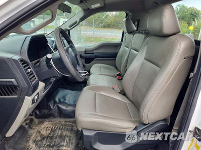 Zdjęcie 7 z 12 samochodu: 2017 FORD F150 VIN:1FTMF1C83HKC36987 - miniatura