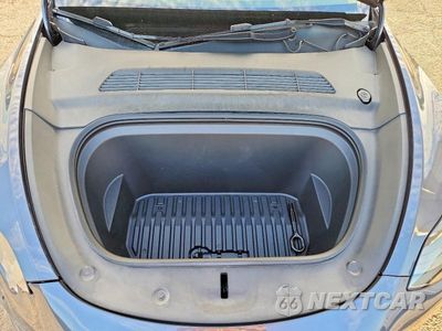 Zdjęcie 12 z 14 samochodu: 2023 TESLA MODEL Y VIN:7SAYGAEE5PF913358 - miniatura
