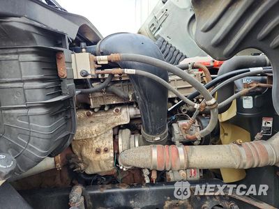Zdjęcie 10 z 13 samochodu: 2016 FREIGHTLINER CASCADIA 125 SEMI TRUCK VIN:1FUBGEDV2GLHC5767 - miniatura