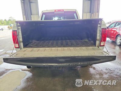 Zdjęcie 6 z 12 samochodu: 2015 RAM 1500 SLT VIN:1C6RR7LT6FS731631 - miniatura