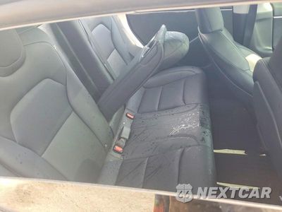 Zdjęcie 10 z 12 samochodu: 2024 TESLA MODEL 3 VIN:5YJ3E1EB4RF836844 - miniatura