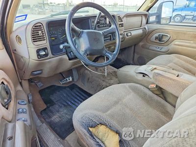 Zdjęcie 8 z 12 samochodu: 1998 CHEVROLET GMT-400 K1500 VIN:2GCEK19R1W1217013 - miniatura
