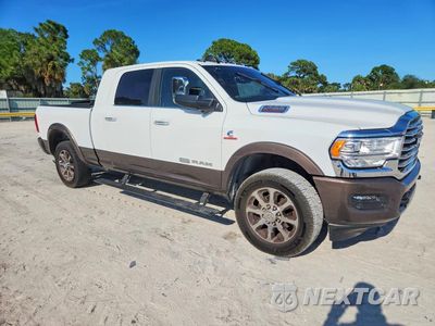 Czwarte zdjęcie samochodu z boku: 2021 RAM 2500 LONGHORN VIN:3C6UR5PL2MG675457 - miniatura