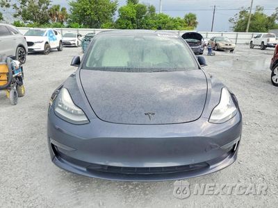 Piąte zdjęcie samochodu w środku: 2019 TESLA MODEL 3 VIN:5YJ3E1EB2KF447691 - miniatura