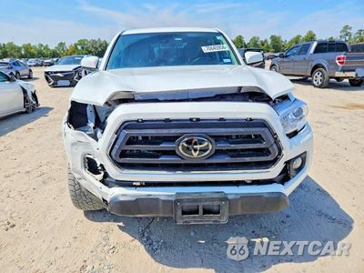 Piąte zdjęcie samochodu w środku: 2023 TOYOTA TACOMA SR5 V6 VIN:3TMAZ5CN4PM198684 - miniatura