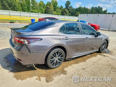 Trzecie zdjęcie samochodu z tyłu: 2022 TOYOTA CAMRY SE VIN:4T1G11AKXNU625616 - miniatura