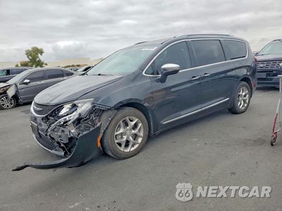 2018 CHRYSLER PACIFICA LIMITED 2C4RC1GG2JR273780 - główne zdjęcie licytacji z USA - miniatura