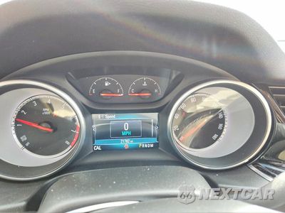 Zdjęcie 9 z 13 samochodu: 2018 BUICK REGAL PREFERRED II VIN:W04GN6SX9J1101346 - miniatura