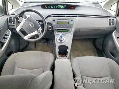 Zdjęcie 8 z 13 samochodu: 2011 TOYOTA PRIUS THREE VIN:JTDKN3DU0B5355376 - miniatura