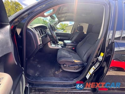 Piąte zdjęcie samochodu w środku: 2010 TOYOTA TUNDRA DOUBLE CAB SR5 VIN:5TFUY5F10AX156877 - miniatura