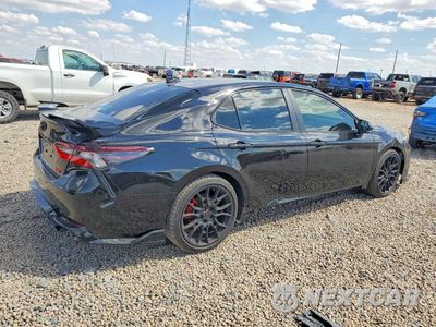 Trzecie zdjęcie samochodu z tyłu: 2022 TOYOTA CAMRY TRD VIN:4T1KZ1AK9NU069902 - miniatura