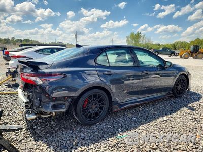 Trzecie zdjęcie samochodu z tyłu: 2024 TOYOTA CAMRY TRD VIN:4T1KZ1AK7RU095596 - miniatura