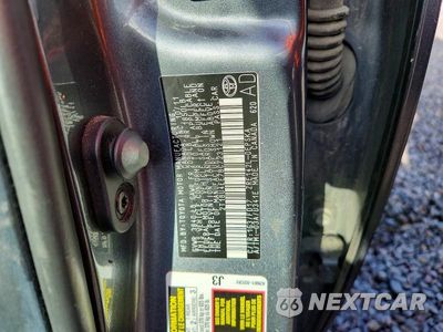 Zdjęcie 12 z 12 samochodu: 2011 TOYOTA COROLLA S VIN:2T1BU4EE7BC723121 - miniatura