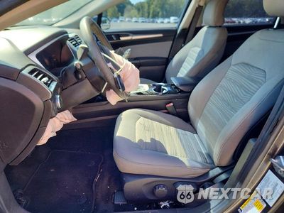Zdjęcie 7 z 12 samochodu: 2016 FORD FUSION S VIN:3FA6P0G72GR292100 - miniatura