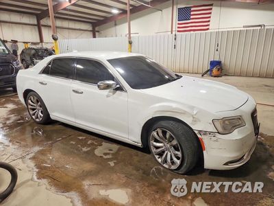 Czwarte zdjęcie samochodu z boku: 2018 CHRYSLER 300 LIMITED VIN:2C3CCAEG7JH137079 - miniatura